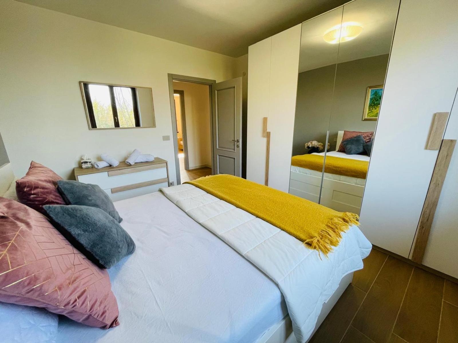 Holiday Flat In Villa San Gregorio With Pool Melazzo Eksteriør bilde