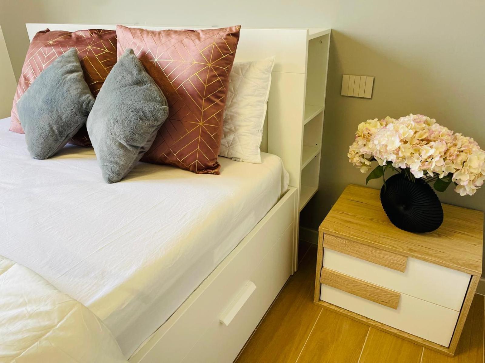 Holiday Flat In Villa San Gregorio With Pool Melazzo Eksteriør bilde