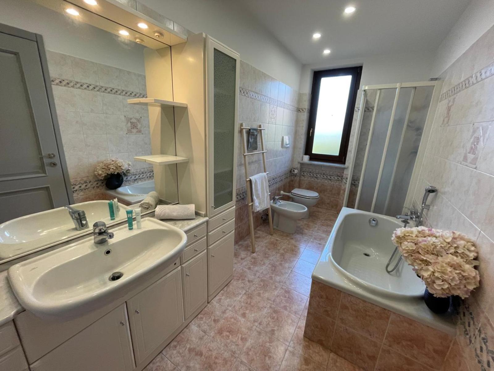 Holiday Flat In Villa San Gregorio With Pool Melazzo Eksteriør bilde