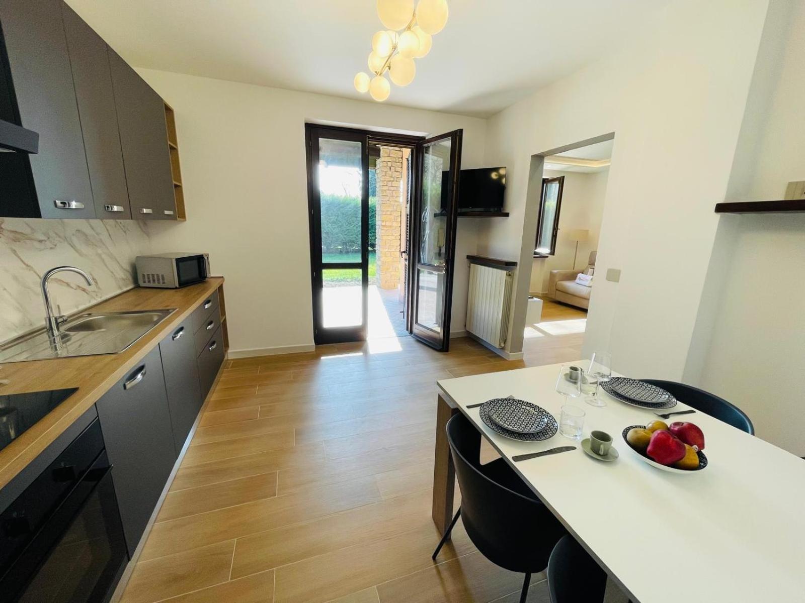 Holiday Flat In Villa San Gregorio With Pool Melazzo Eksteriør bilde
